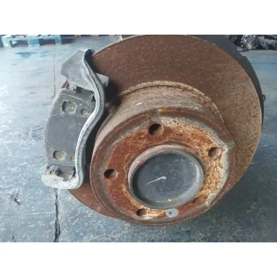 Puente Trasero para Nissan Nv 400