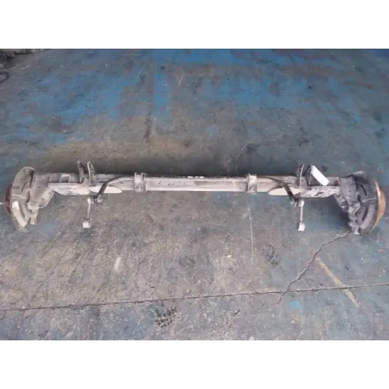 Puente Trasero para Nissan Nv 400