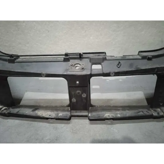 Panel Frontal para Nissan Interstar Mod. 04 (X70)