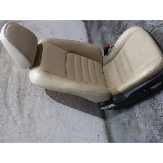 Asiento Delantero Derecho para Lexus Is