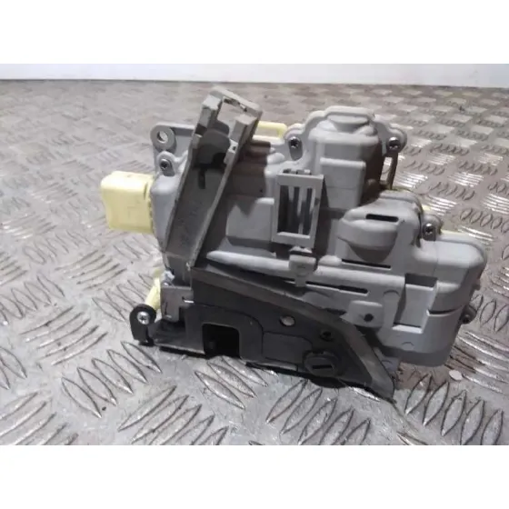 Cerradura Puerta Trasera Derecha para Audi Q7 (4L)