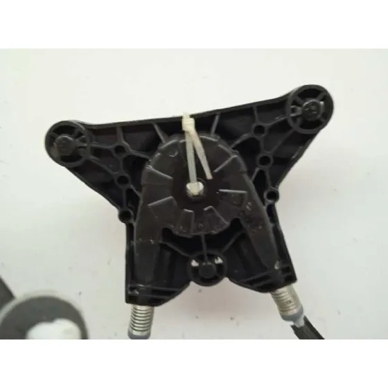 Elevalunas Delantero Izquierdo para Seat Toledo (Kg3)