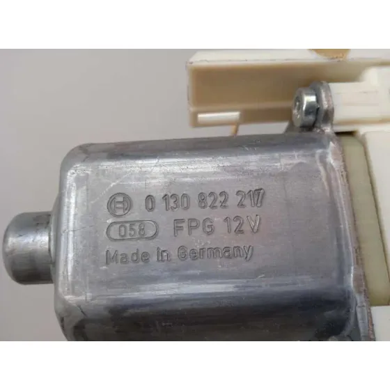Motor Elevalunas Delantero Izquierdo para Ford Focus Sportbreak (Cap)