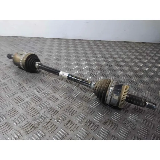 Transmision Delantera Izquierda para Hyundai Tucson