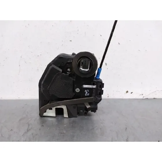 Cerradura Puerta Trasera Izquierda para Toyota Auris