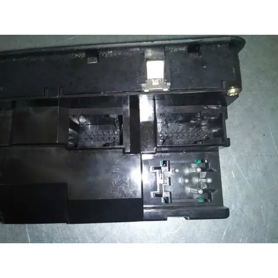 Mando Elevalunas Delantero Izquierdo para Bmw Serie 5 Touring (E39)