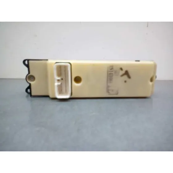 Mando Elevalunas Delantero Izquierdo para Mitsubishi Grandis (Na0W)