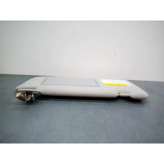 Parasol Derecho para Mitsubishi Grandis (Na0W)