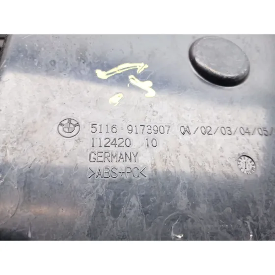 Guantera para Bmw Serie 5 Lim. (F10)