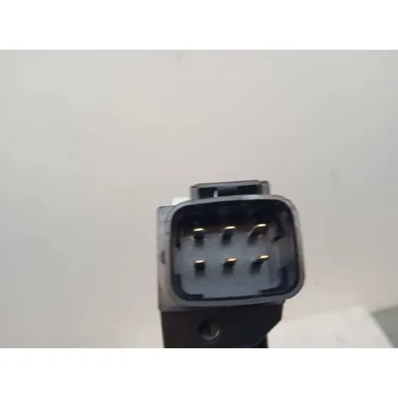 Motor Elevalunas Trasero Derecho para Kia Carens ( )