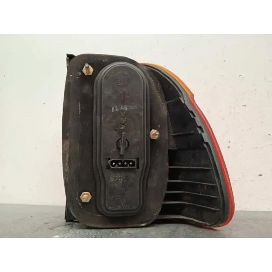 Piloto Trasero Izquierdo para Bmw Serie 5 Touring (E39)