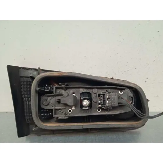Piloto Trasero Derecho Interior para Renault Laguna Ii (Bg0)