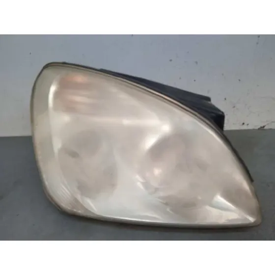 Faro Izquierdo para Kia Carens (Un)