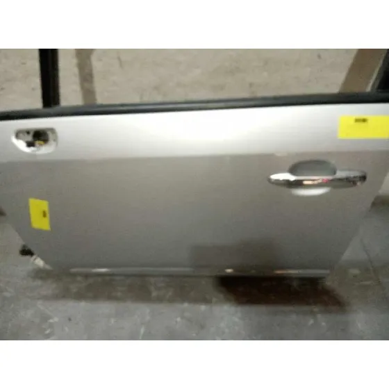 Puerta Delantera Izquierda para Kia Carens (Un)