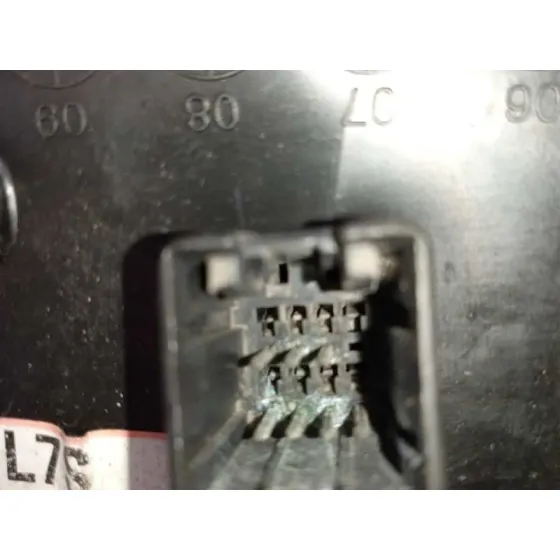 Retrovisor Derecho para Kia Carens (Un)