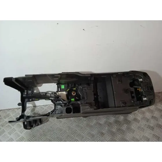 Apoyabrazos Central para Ford Focus Lim. (Cb8)