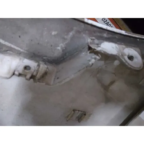 Paragolpes Trasero para Ford Focus Lim. (Cb8)