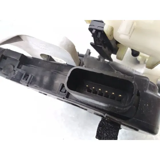 Cerradura Puerta Delantera Derecha para Kia Sportage