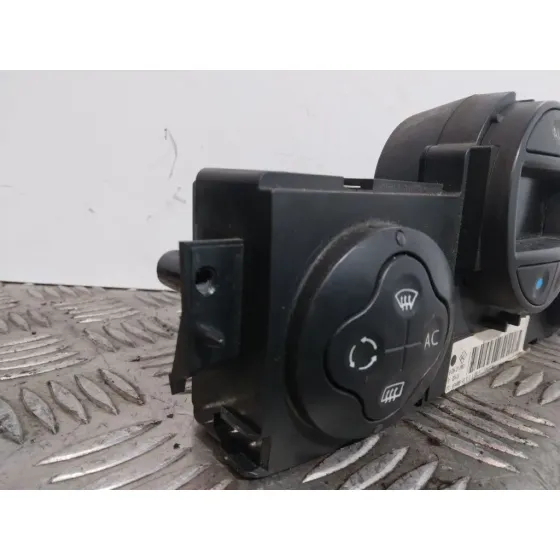 Mando Climatizador para Renault Megane Ii Berlina 5P