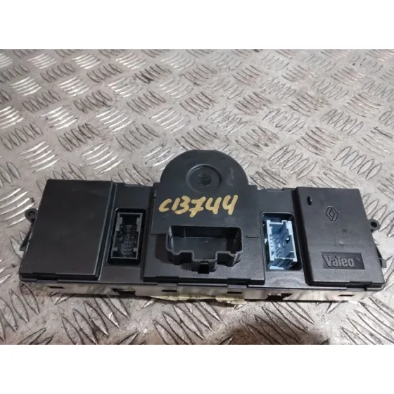 Mando Climatizador para Renault Megane Ii Berlina 5P