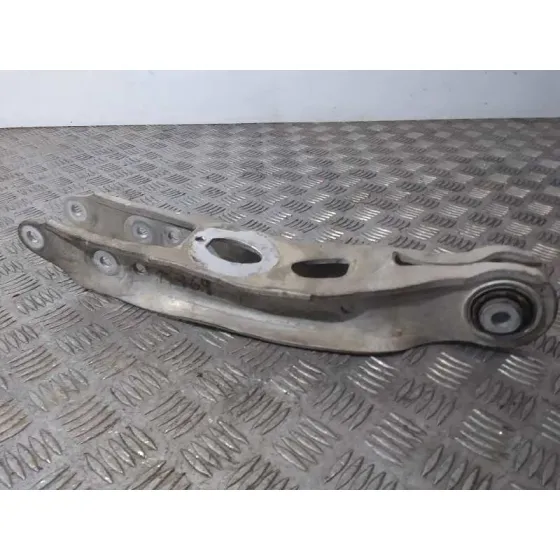 Brazo Suspension Inferior Trasero Derecho para Audi A4 Berlina (8W2)