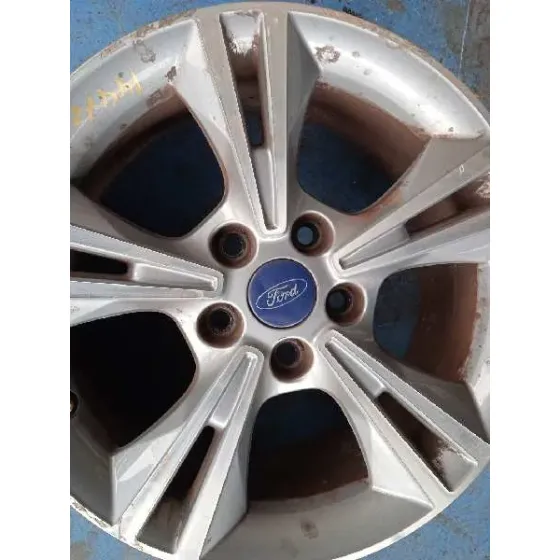 Llanta para Ford Focus Lim. (Cb8)