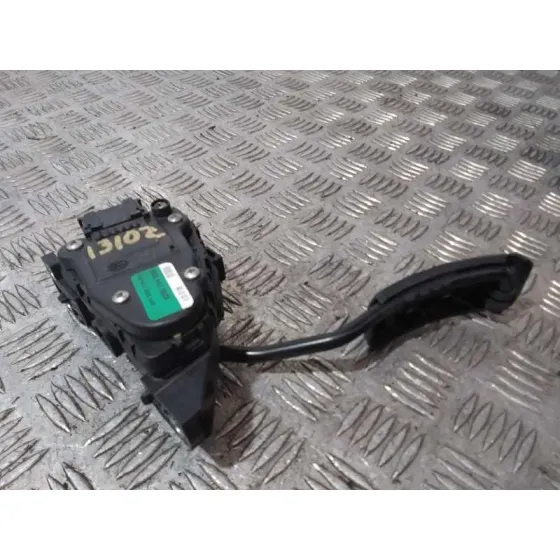 Pedal Acelerador para Nissan Interstar Mod. 04 (X70)