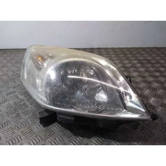 Faro Derecho para Fiat Qubo (300)