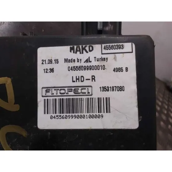 Faro Derecho para Fiat Qubo (300)