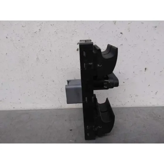 Mando Elevalunas Delantero Izquierdo para Skoda Superb Combi (3T5)
