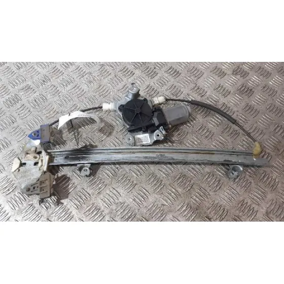 Elevalunas Delantero Izquierdo para Nissan Almera (N16/E)