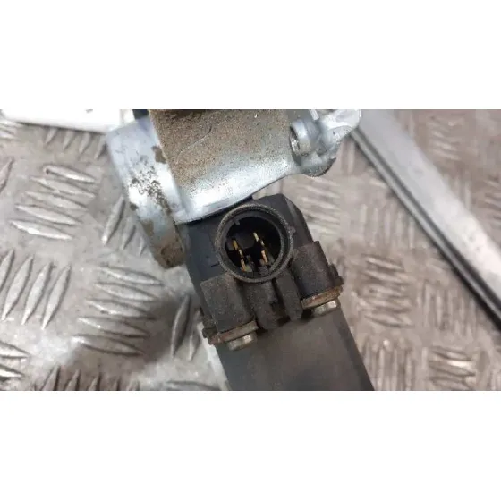 Elevalunas Delantero Izquierdo para Nissan Almera (N16/E)