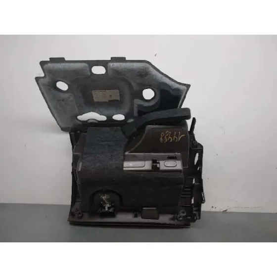 Guantera para Opel Insignia Berlina