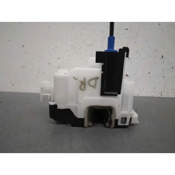 Cerradura Puerta Delantera Derecha para Fiat Qubo (300)