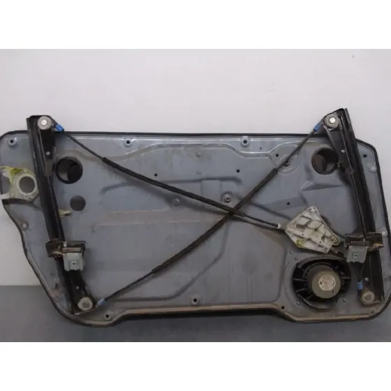 Elevalunas Delantero Derecho para Seat Ibiza (6L1)
