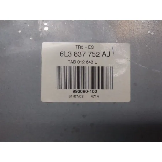 Elevalunas Delantero Derecho para Seat Ibiza (6L1)