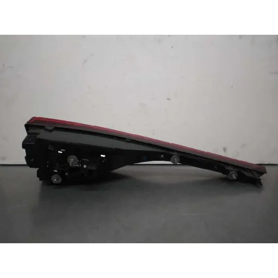 Piloto Trasero Derecho Interior para Renault Megane Iv Berlina 5P