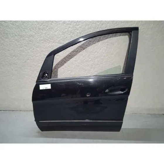 Puerta Delantera Izquierda para Mercedes-Benz Clase B (W245)