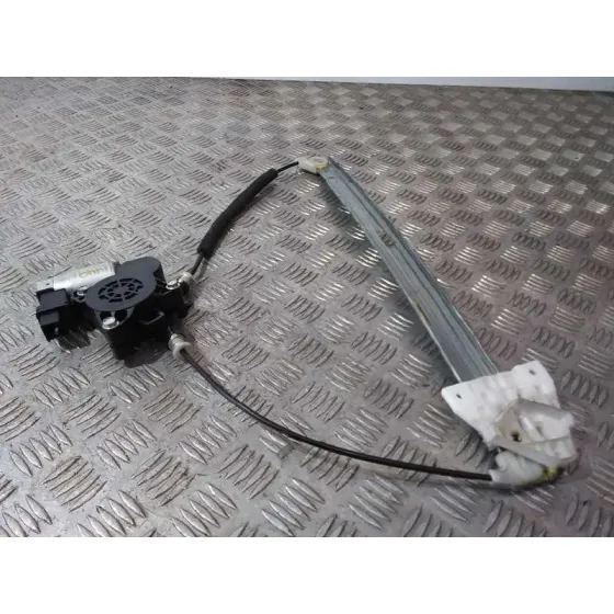 Elevalunas Delantero Izquierdo para Mazda 5 Berl. (Cr)