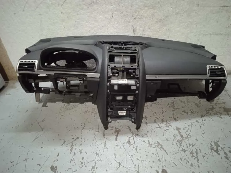 Salpicadero para Peugeot 407