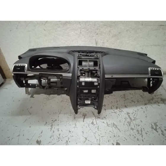 Salpicadero para Peugeot 407