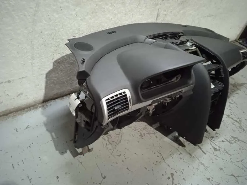 Salpicadero para Peugeot 407