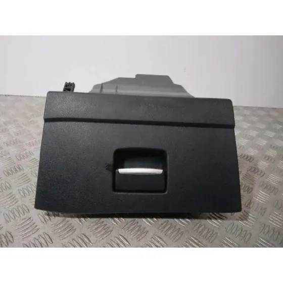 Guantera para Ford Mondeo Ber. (Ca2)