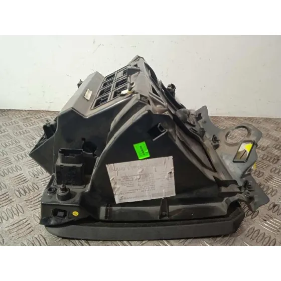 Guantera para Volkswagen Passat Berlina (3C2)