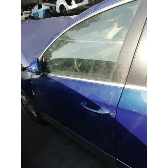 Puerta Delantera Izquierda para Volkswagen Passat Berlina (3C2)