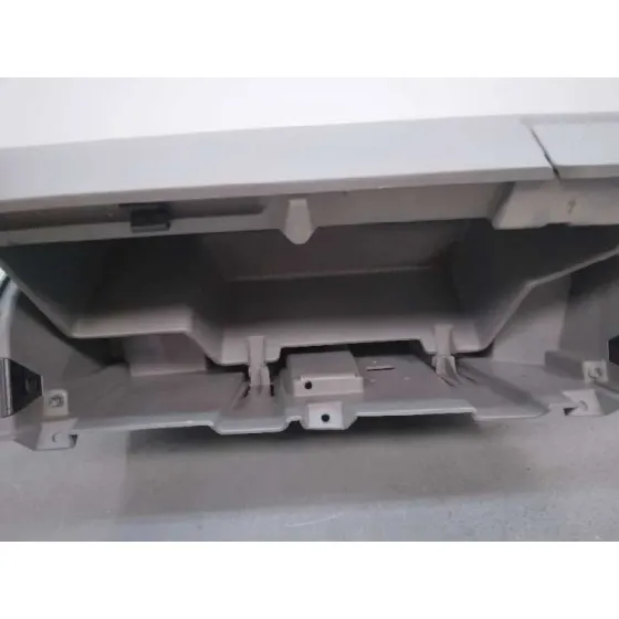 Guantera para Volkswagen Crafter Caja Cerrada