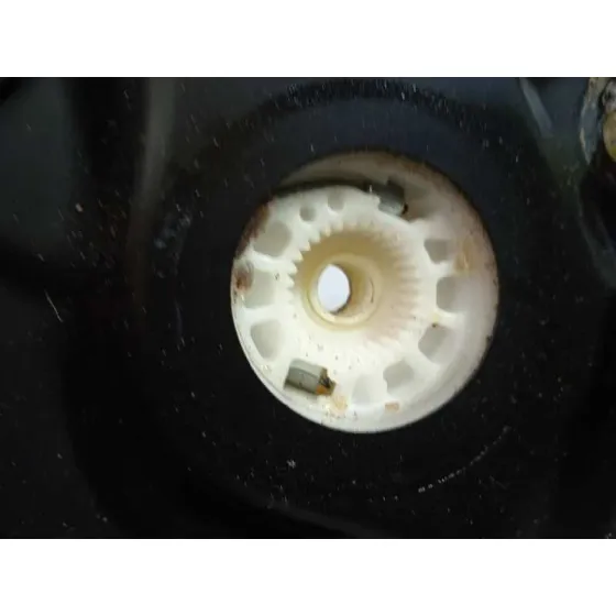 Elevalunas Delantero Izquierdo para Volkswagen Passat Berlina (3C2)