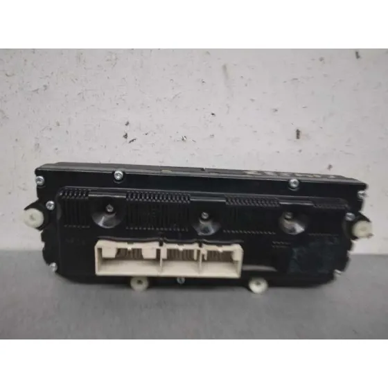 Mando Climatizador para Volkswagen Passat Berlina (3C2)
