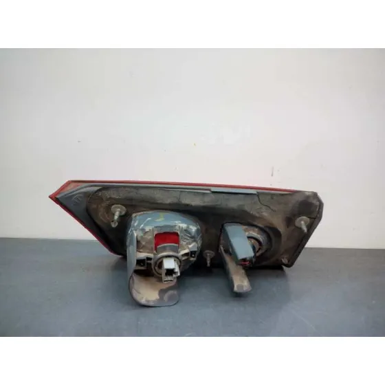 Piloto Trasero Izquierdo Interior para Honda Accord Berlina (Cl/Cn)