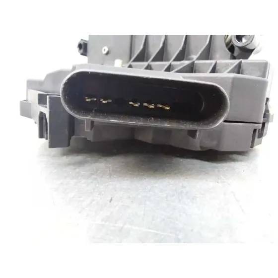Cerradura Puerta Delantera Izquierda para Ford Focus Lim.